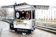 Mozza&co, trattoria itinérante, investit les quais de Seine
