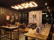 En Normandie, Mario Mousse bouscule le concept de la pizzeria