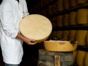 Le consortium du parmigiano reggiano rejoint  Les jeunes restaurateurs d'Europe