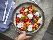 Galbani Professionale présente sa salade d'été fruit et mozzarella 