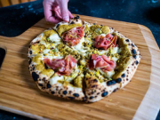 Concocter sa pizza maison pour le match France-Italie avec Ooni