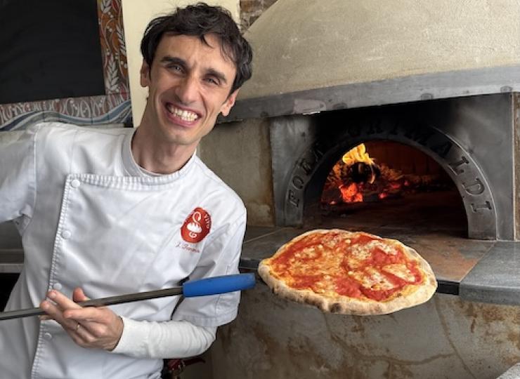 Adriano Farrano, fort succès de Pane Vivo dédié au pain, ouvre Pizza Viva sa pizzéria  