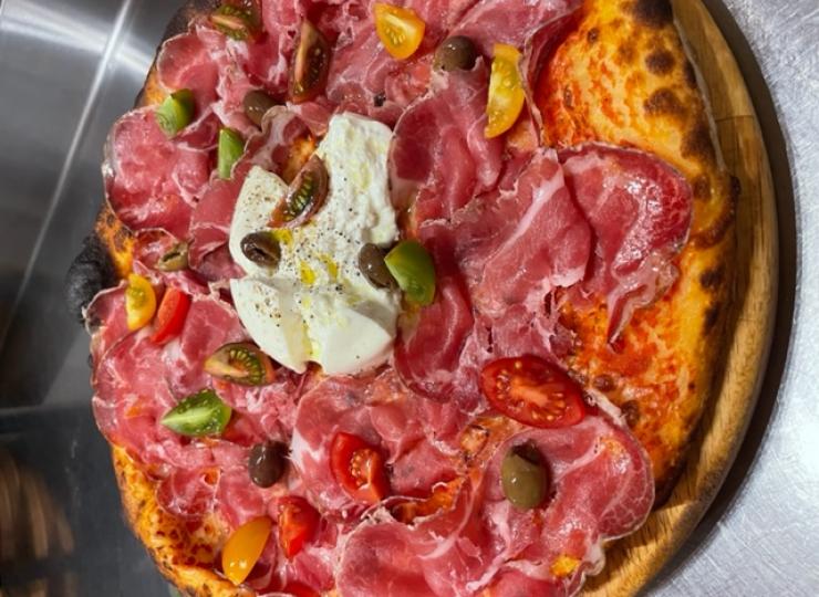  Émilie Gicquel, cheffe de Casa Cosi 2 et Championne de pizza en résidence chez Cocozza, à Lyon dès le 6/11