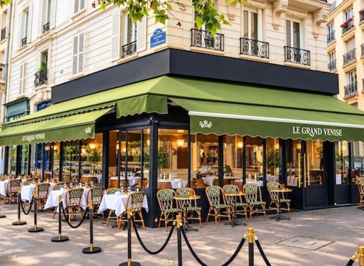 Le Grand Venise renaît et s'installe en face des Invalides à Paris