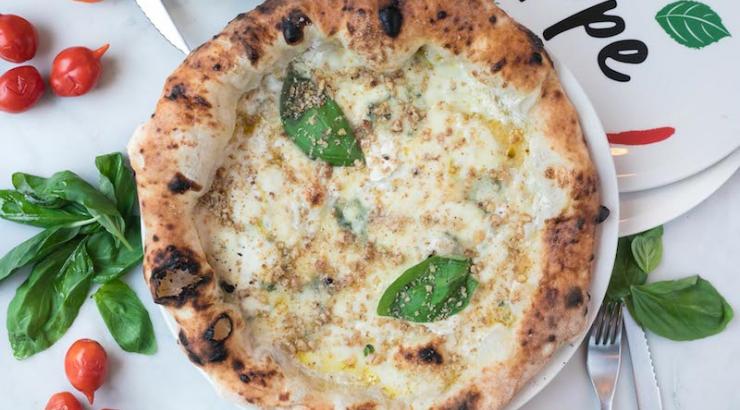 Peppe livre la pizza championne du monde