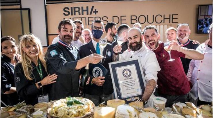 Record du monde : pizza aux 834 fromages français
