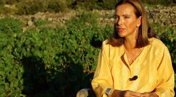 La comédienne Carole Bouquet séduit la France avec Sangue d'Oro, son vin italien