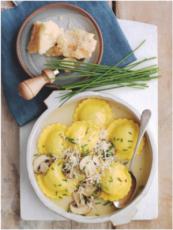 Bouillon de ravioles au parmesan