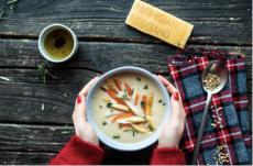 Soupe de haricots blancs et croûtes de parmesan