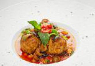 Boulettes d\'agneau, cumin, citron confit et pulpe de tomate Mutti